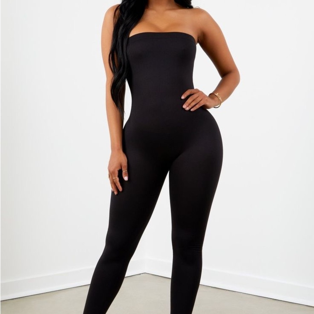 Black Strapless Jumpsuit - Picture 2 of 3